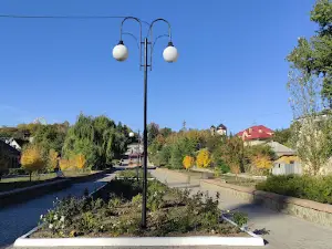 Serednyy Park