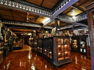 Sathon Gold Textile Museum
