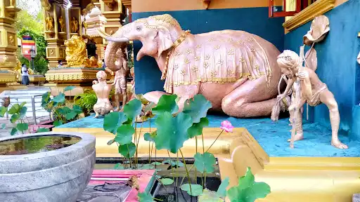 Mahamevnawa Buddhist Monastery - Polgahawela