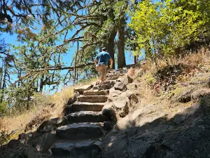 Spencer Butte Trailhead