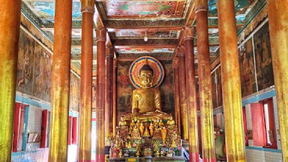 Cave pagoda