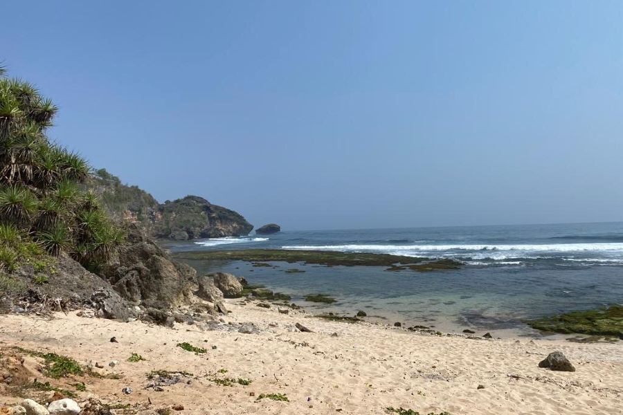 Drini Beach