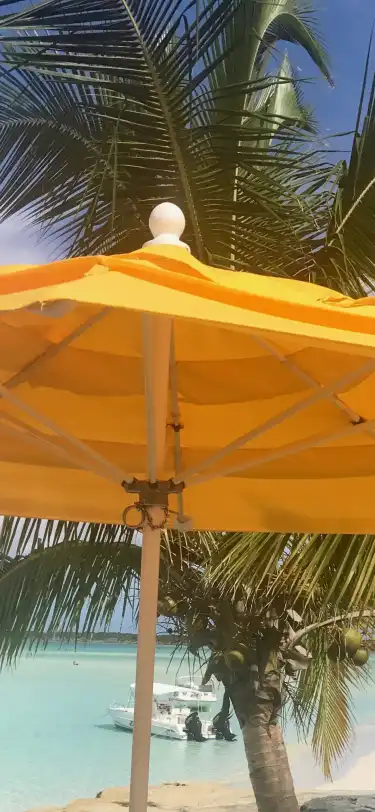 バハマロング島で、駐車場のあるホテル