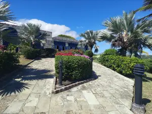 Heritage Quay Complex