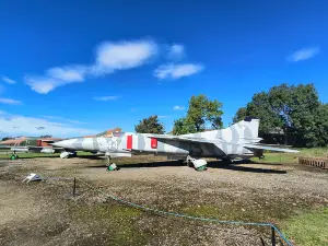 Newark Air Museum