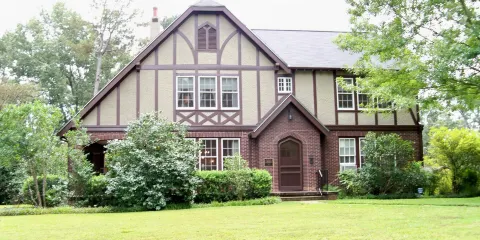 尤多拉韋爾蒂之家