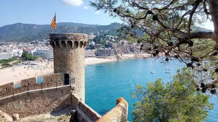 Hotels in der Nähe von Platja Gran