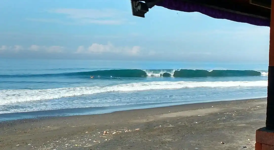 Hotels near Keramas Beach