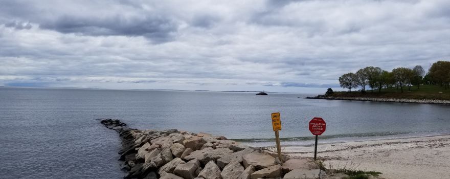 Hole In The Wall Beach