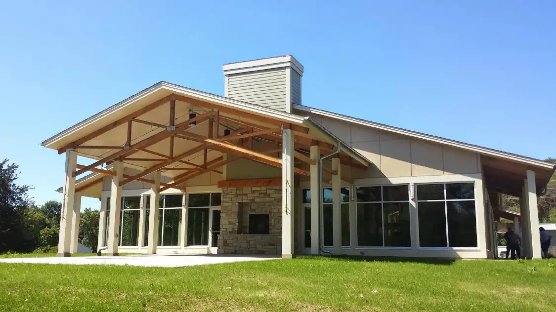 Hotels near Ushers Ferry Historic Village