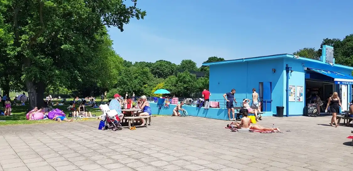 Hotel in zona Tooting Bec Lido