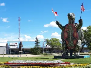 Tommy Turtle Statue