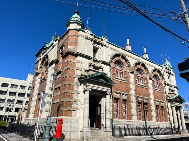 舊唐津銀行 辰野金吾紀念館