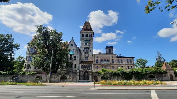 Faber-Castell shop on Castle