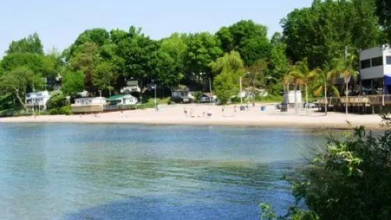 Port Dover Beach