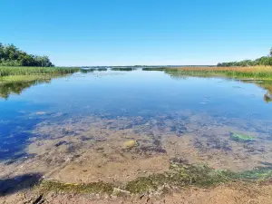 エネル湖
