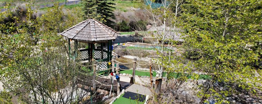 Ozzie's Amusements - Mini Golf & Go-Karts