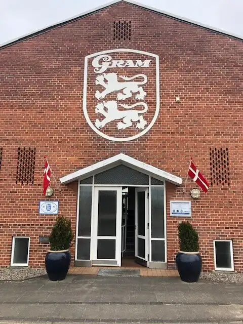 Hotels near Museumsforeningen For Brødrene Grams Historiske Arkiv og Museum