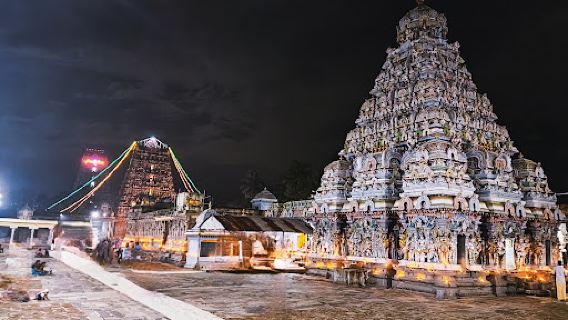 Arulmigu Veerattaneswarar Temple. Thevaram - Paadal Petra Sthalam