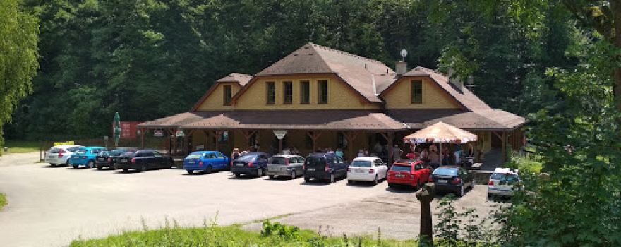 Patriot camp and guesthouse