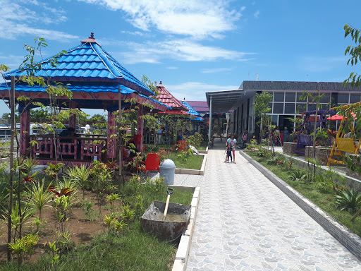 Patung Ayam Daya