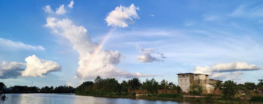 Taman Siring Kandilo