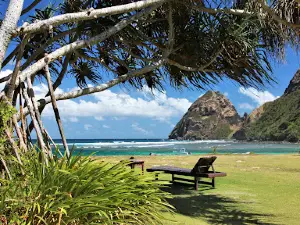 Pantai Tropika Sekongkang Sumbawa Barat