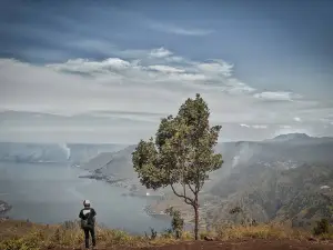Bukit Sipiso Piso