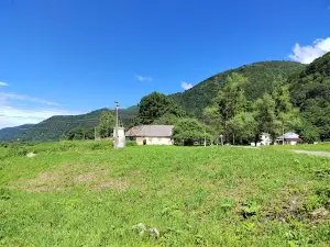 Pamyatnik Voin-Tyurok