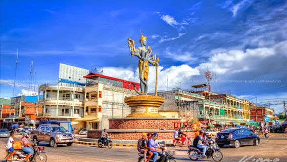 Preah Noray Roundabout