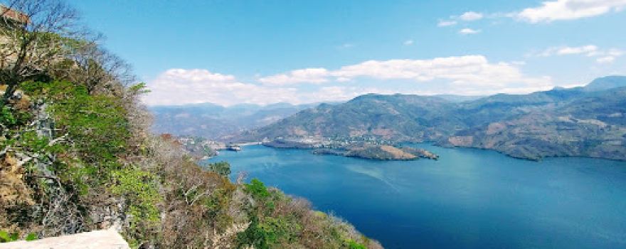 Manos que Imploran Viewpoint