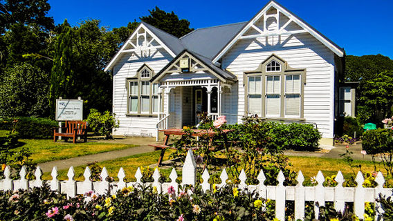 Featherston Public Library