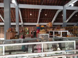 Gabusan Art Market