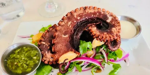 Sawa Restaurant & Lounge