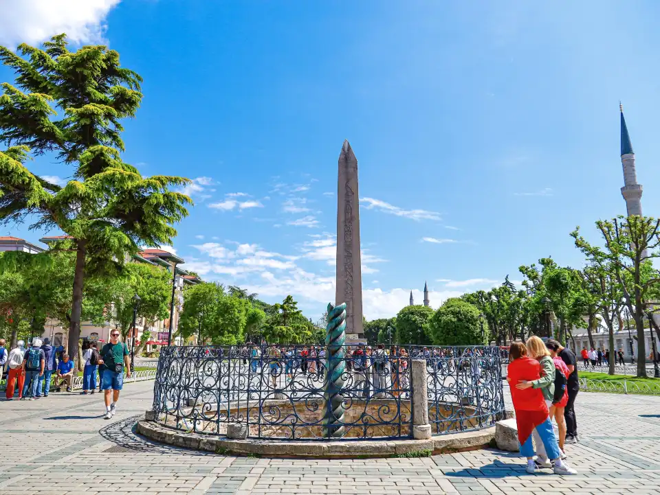 4_Sultanahmet Square