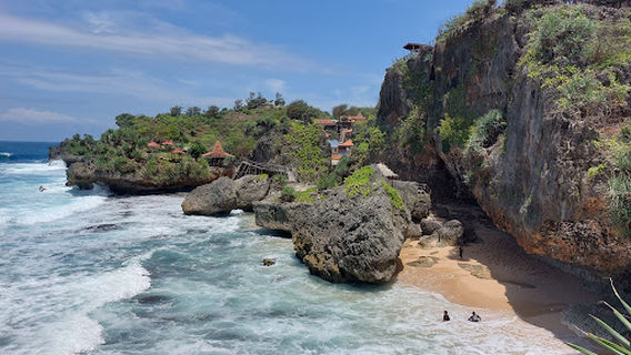 Mesra Beach