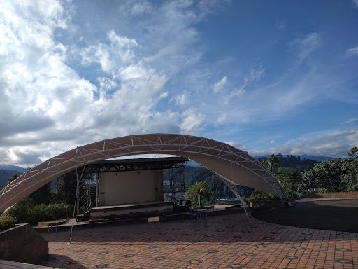 Ecoparque Los Yarumos