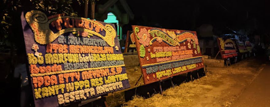 Segala Mider pubian