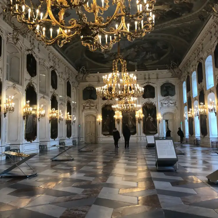 Các khách sạn gần Hofburg Innsbruck