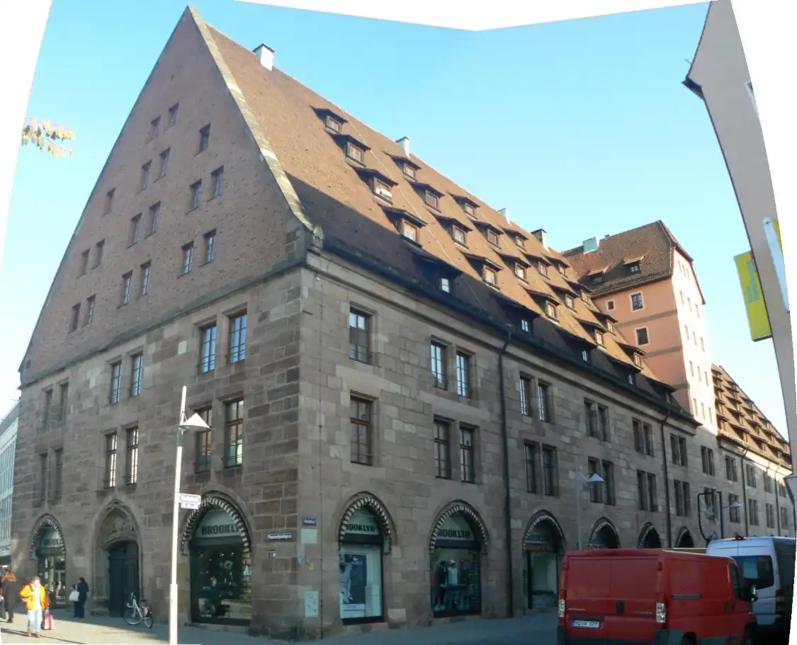 Hotels near Mauthalle