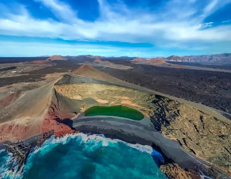 Hotels near El Lago Verde / Charco de los Clicos