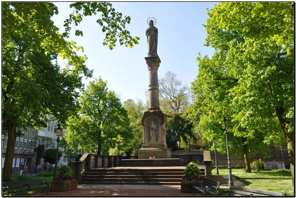 Hotel in zona Statue of Our Lady (Mariensaule)