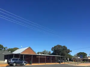 Grassland Art Gallery