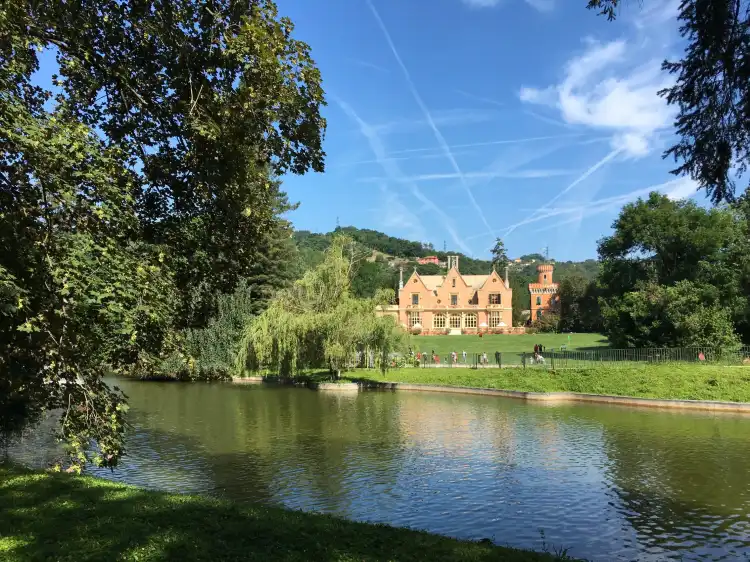 Hotels in Sant'Olcese