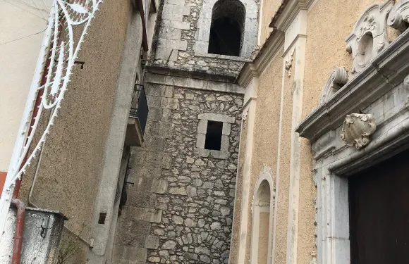 阿特納·盧卡納