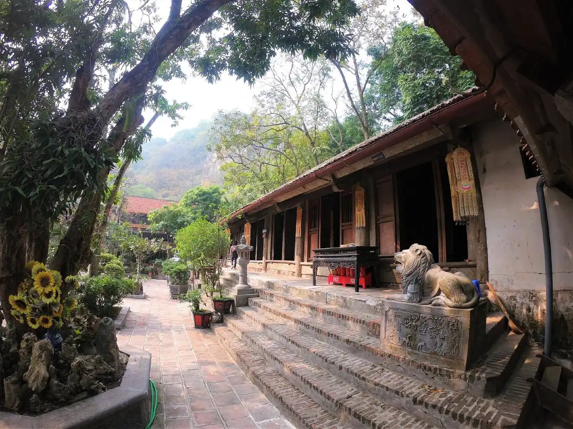 Hotel in zona Thay Pagoda