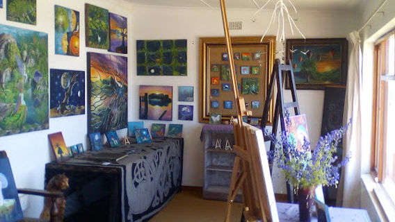 Nakita's Arthouse