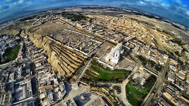 Santuario de la Virgen de la Candelaria del Socorro de Huanchaco