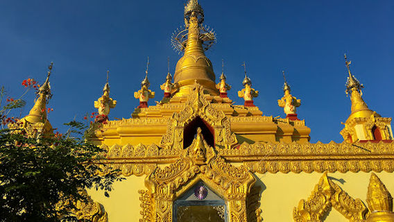 Thousand Buddha Images