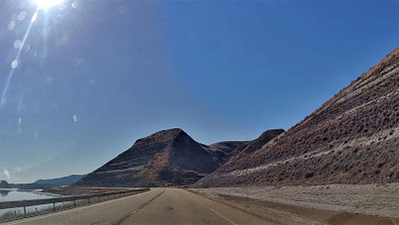 드럼헬러 리온즈 캠프그라운드 & 홀 렌탈